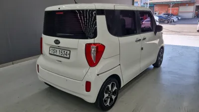 Kia Ray 2014, 82419 км, за 4547.23 USD