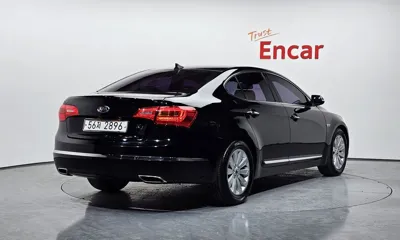 Kia K7 2010, 123572 км, за 2576.81 USD