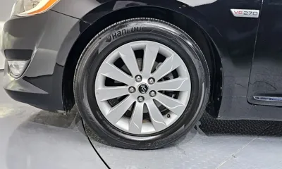 Kia K7 2010, 123572 км, за 2576.81 USD