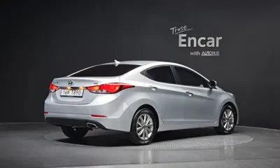Hyundai Avante 2014, 86498 км, за 3715.37 USD