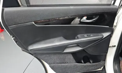 Kia Sorento 2015, 289590 км, за 5197.77 USD - фото 25