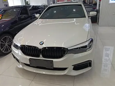 BMW 5 Series 2019, 58600 км, за 22071.91 USD