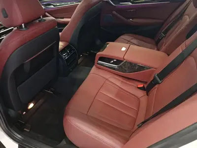 BMW 5 Series 2019, 58600 км, за 22071.91 USD - фото 11