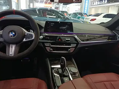 BMW 5 Series 2019, 58600 км, за 22071.91 USD - фото 13