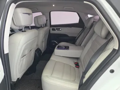 Renault-KoreaSamsung SM6 2017, 101221 км, за 5146.58 USD