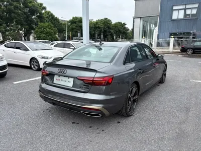 Audi A4L 2024, 11100 км, за 27338.93 USD