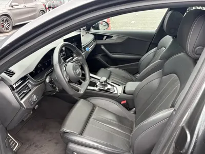 Audi A4L 2024, 11100 км, за 27338.93 USD - фото 9