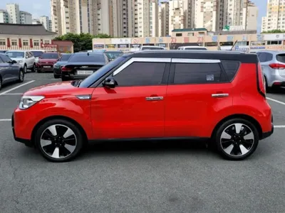 Kia Soul 2016, 145483 км, за 4234.53 USD