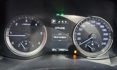 Hyundai Tucson 2016, 176031 км, за 5901.27 USD - фото 8