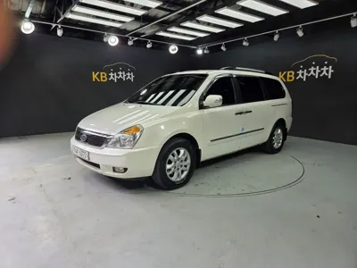 Kia Canival 2010, 195515 км, за 1916.09 USD