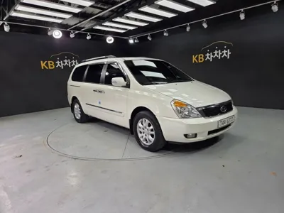 Kia Canival 2010, 195515 км, за 1916.09 USD - фото 8