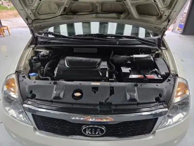 Kia Canival 2010, 195515 км, за 1916.09 USD - фото 9