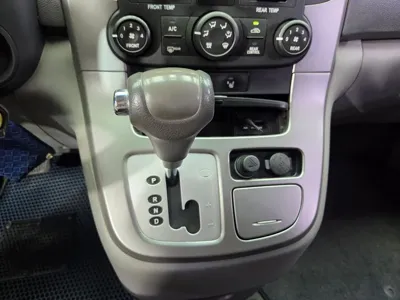 Kia Canival 2010, 195515 км, за 1916.09 USD - фото 15