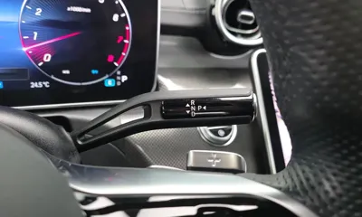Mercedes-Benz C-Class 2022, 65421 км, за 27935.13 USD - фото 9