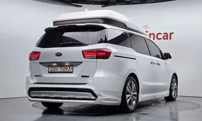 Kia Canival 2018, 71684 км, за 13809.05 USD