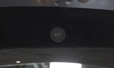 Tesla Model Y 2026, 53 км, за 50171.9 USD - фото 32