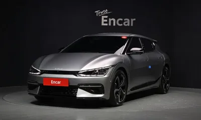Kia EV6 · 2023 год