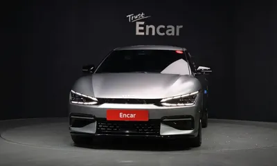 Kia EV6 2023, 37645 км, за 22687.37 USD - фото 3