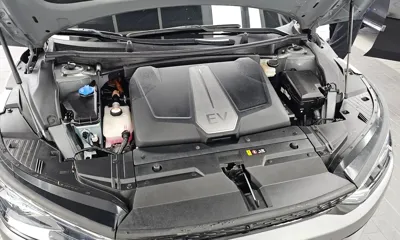 Kia EV6 2023, 37645 км, за 22687.37 USD - фото 6