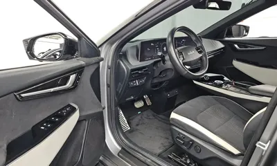 Kia EV6 2023, 37645 км, за 22687.37 USD - фото 10
