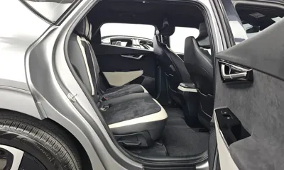 Kia EV6 2023, 37645 км, за 22687.37 USD - фото 12