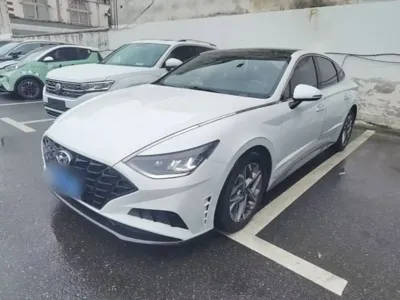 Hyundai Sonata 2021, 79500 км, за 9164.5 USD