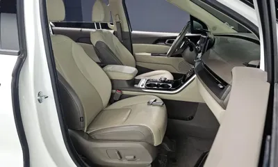 Kia Canival 2023, 37549 км, за 23112.56 USD - фото 10