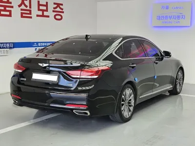 Hyundai Genesis 2014, 237800 км, за 3835.4 USD