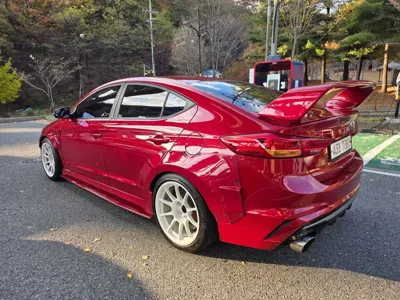 Hyundai Avante 2018, 173562 км, за 5448.34 USD