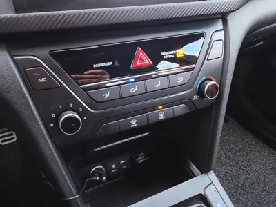 Hyundai Avante 2018, 173562 км, за 5448.34 USD - фото 15