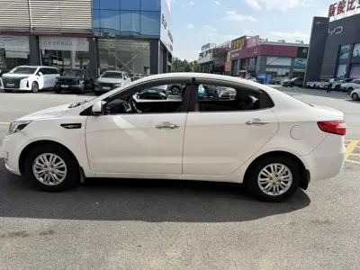 Kia K2 2013, 80000 км, за 1294.85 USD