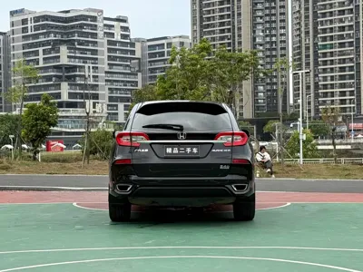 Honda Avancier 2017, 151000 км, за 11415.32 USD