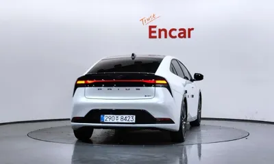 Toyota Prius 2025, 11746 км, за 24025.21 USD