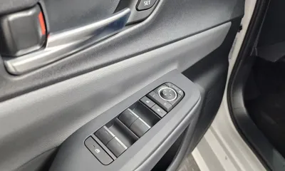 Toyota Prius 2025, 11746 км, за 24025.21 USD - фото 28