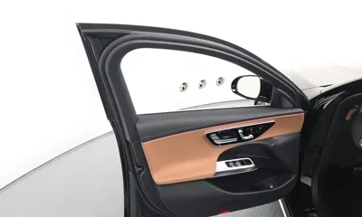 Mercedes-Benz E-Class 2026, 3494 км, за 51875.43 USD - фото 24