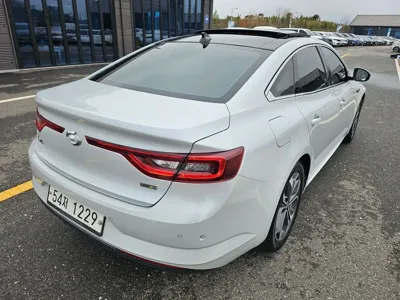 Renault-KoreaSamsung SM6 2019, 140000 км, за 6104.77 USD