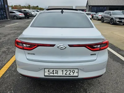 Renault-KoreaSamsung SM6 2019, 140000 км, за 6104.77 USD