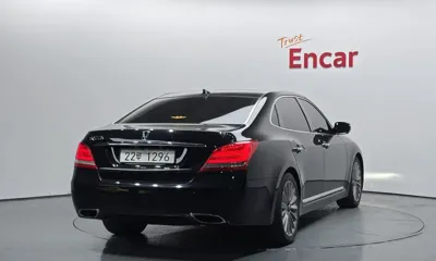 Hyundai Equus 2014, 208506 км, за 5497.9 USD