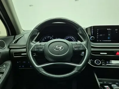Hyundai Sonata 2020, 113695 км, за 10336.08 USD - фото 19