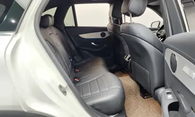 Mercedes-Benz GLC-Class 2022, 24831 км, за 28277.96 USD - фото 11