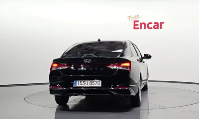 Hyundai Avante 2021, 161018 км, за 7870.55 USD
