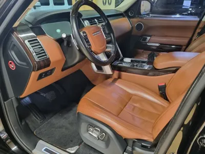 Land Rover Range Rover 2015, 168000 км, за 19500.28 USD