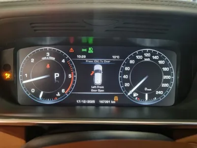 Land Rover Range Rover 2015, 168000 км, за 19364.58 USD - фото 9