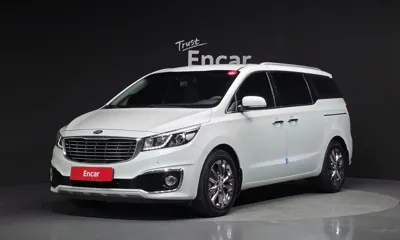 Kia Canival · 2018 год