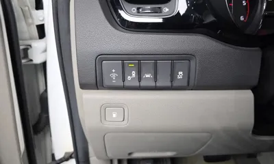 Kia Canival 2018, 89469 км, за 9580.44 USD - фото 12
