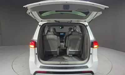 Kia Canival 2018, 89469 км, за 9580.44 USD - фото 20