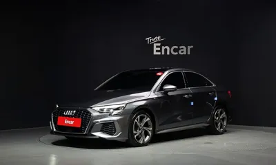 Audi A3 · 2023 год