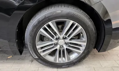 Hyundai Grandeur 2014, 140378 км, за 3833.95 USD