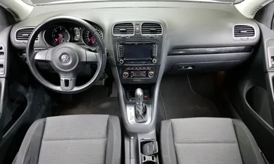 Volkswagen Golf 2013, 118854 км, за 2862.35 USD - фото 7