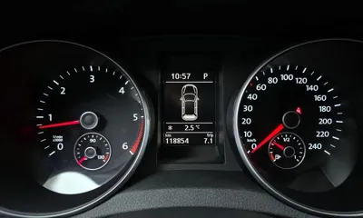 Volkswagen Golf 2013, 118854 км, за 2862.35 USD - фото 8
